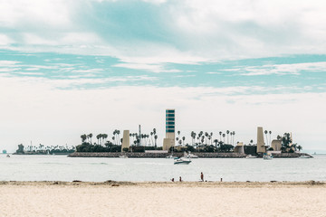 Naklejka premium Island at Long Beach, Los Angeles