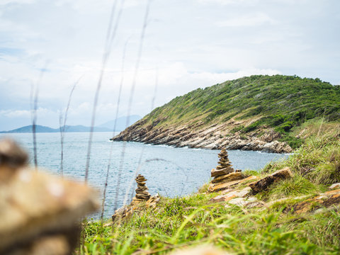 Sort stones on island hill, focus on the farest front stones