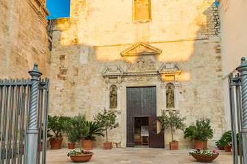 Fototapeta na wymiar ancient church in Italy