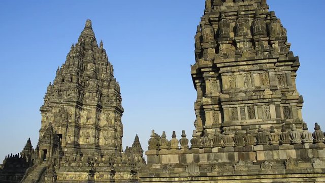 プランバナン遺跡　ロロ・ジヨングラン寺院