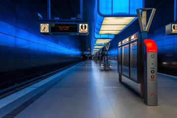 Cercles muraux Gare Station de métro de l& 39 Université de Hafencity