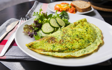 Omelet and vegatables