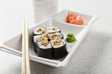 Eel maki