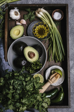 Creamy Avocado Salad Dressing