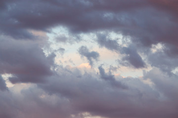 Obraz premium beautiful clouds in the sky at sunset background