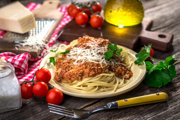 Spaghetti with bolognese sauce and parmesan