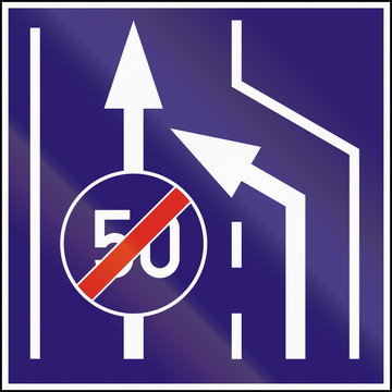 Informatory Hungarian road sign - End of two lanes with minimum speed