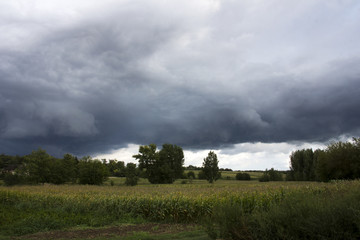 Fototapeta na wymiar Landscape with threathening sky