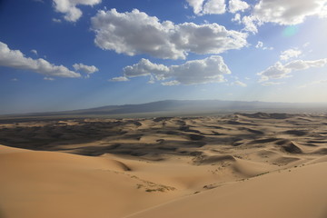Fototapeta na wymiar Sand dunes. Gobi Desert, Mongolia