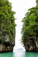 Foto op Plexiglas Koh Hong Island Krabi in Thailand Between the Rock © icehawk33