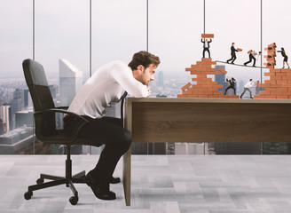 Boss builds a business team