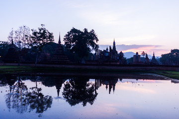 Fototapeta na wymiar Sukhothai Historical Park. ( Silhouette )(Evening light)
