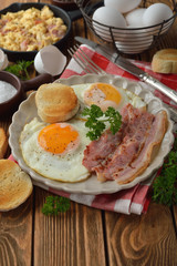Bacon and eggs