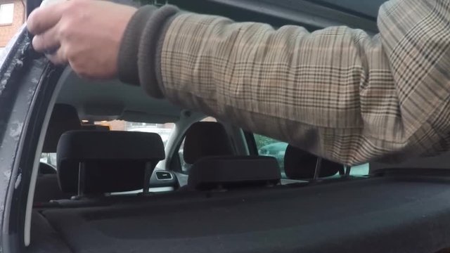 Autopflege Gummidichtung f&uuml;r den Winter einfetten