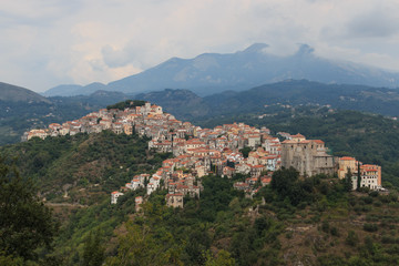 Fototapeta na wymiar caratteristico borgo in Calabria
