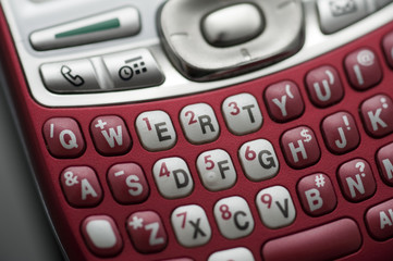 Alphanumeric keypad on a mobile phone