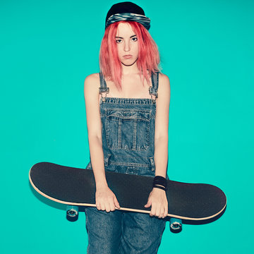 Stylish Urban Skate Girl Fancy pink Hairstyle