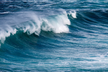 Wellen an der Northshore Maui