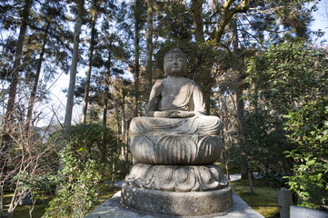 Fototapeta na wymiar Ryoan-ji Buddha Statue
