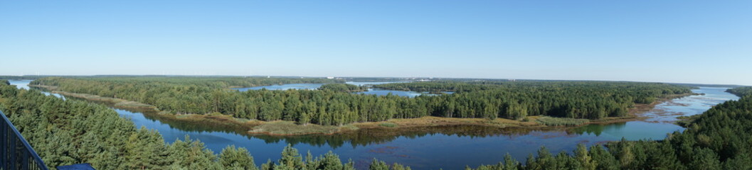 Landschaft / Panorama Aufnahme einer Landschaft mit Wasser