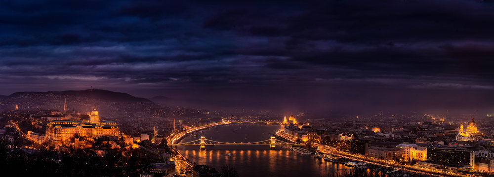Budapest panorama view © MuzzyCo