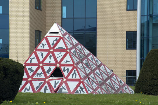 Triangular road sign sculpture, Splott, Cardiff