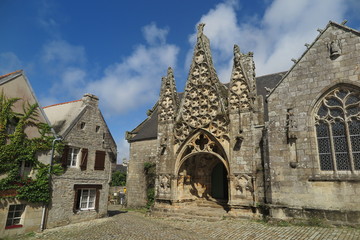 Fototapeta premium Pont-Croix - Kathedrale Notre Dame 