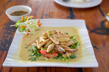 Traditional Thai curry fried crab.