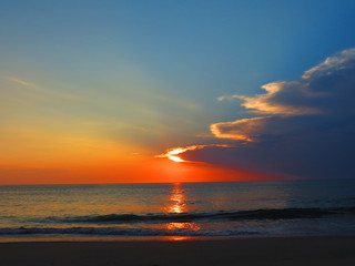 Peeking behind the cloud