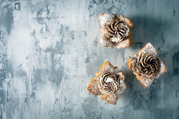 cakes cupcakes  gray concrete background
