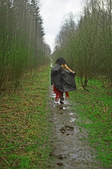 Obraz premium girl in red dress running away