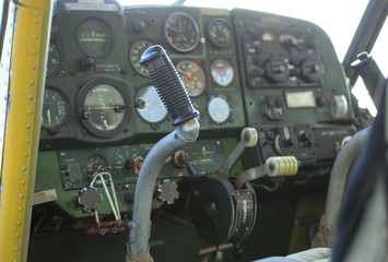 A small private plane view of the instrument panel.