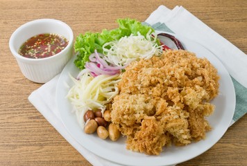 Crispy Catfish Salad with Green Mango and Vegetable