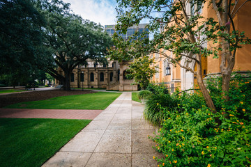 Walkway and the exterior of Trinity Episcopal Cathedral, in Colu