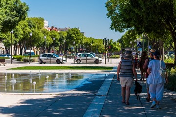 Nîmes touristique.