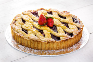 homemade strawberry pie cake sweet pastry