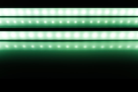colour of led rigid strip lighht : two of led light line on green
