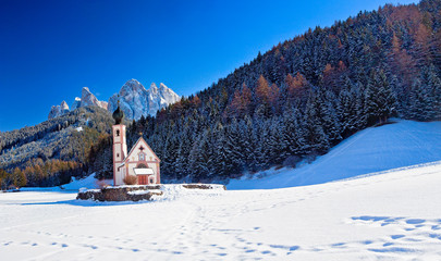 Winterlandschaft in Südtirol, Italien - obrazy, fototapety, plakaty
