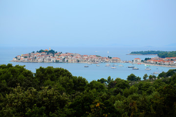 Naklejka premium Old town on peninsula