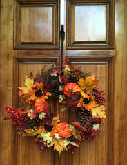 Fototapeta na wymiar autumn wreath