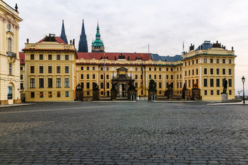 Fototapeta na wymiar Prague - yard of Castle 