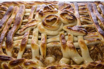 пирог с яблоками 