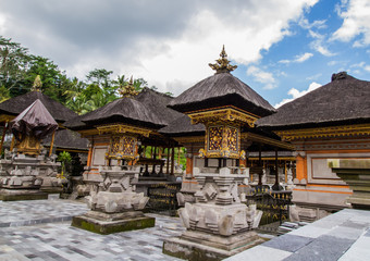 Pura Tirta Empul