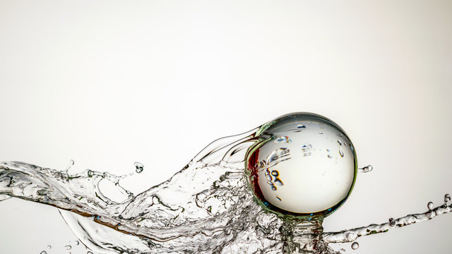 Crystal Ball Water Spalsh - Motion Capture