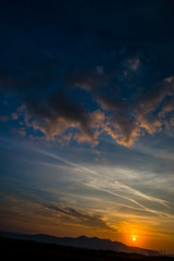 Naklejka premium dramatic clouds