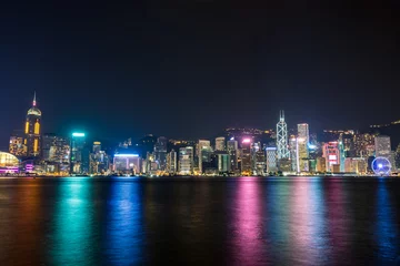 Rolgordijnen Nightview of Victoria Harbour in Hong Kong (香港 ビクトリアハーバー夜景) © motive56