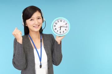 ガッツポーズのオペレーター