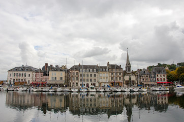 Fototapeta na wymiar Port de Honfleur