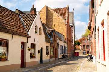 Fototapeta na wymiar peaceful street of brugge, belgium