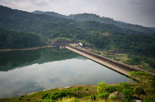 Kotmale Dam, Kotmale Hydropower Project - Sri Lanka